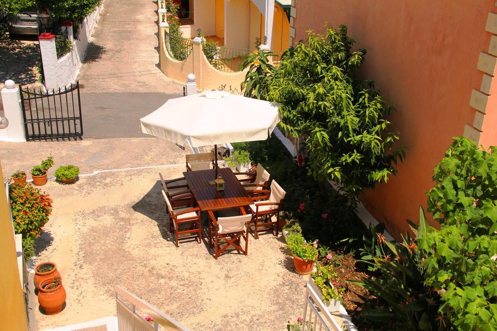 Villa Martha Benitses  Extérieur photo